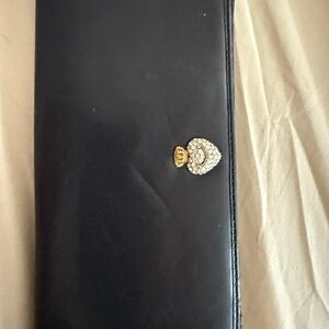 Vintage Juicy Couture Black leather Wallet with Heart Embellishment